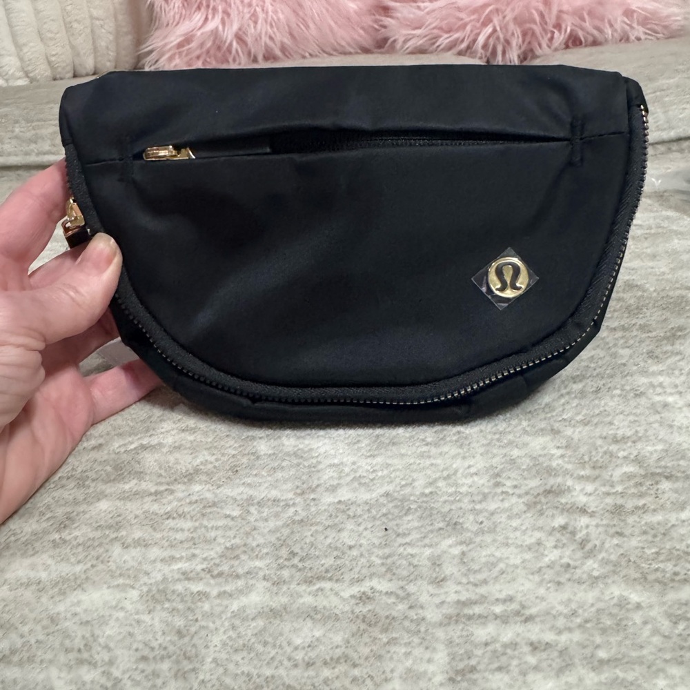 lululemon athletica Midnight Black Crossbody Bag